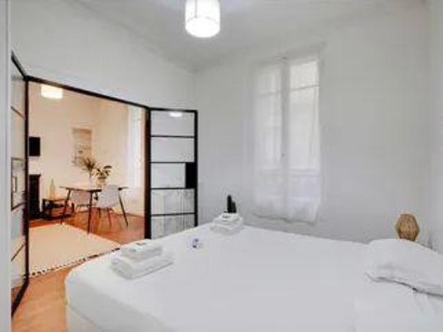 Location Appartement 2 pièces 30 m2 Paris 18ème