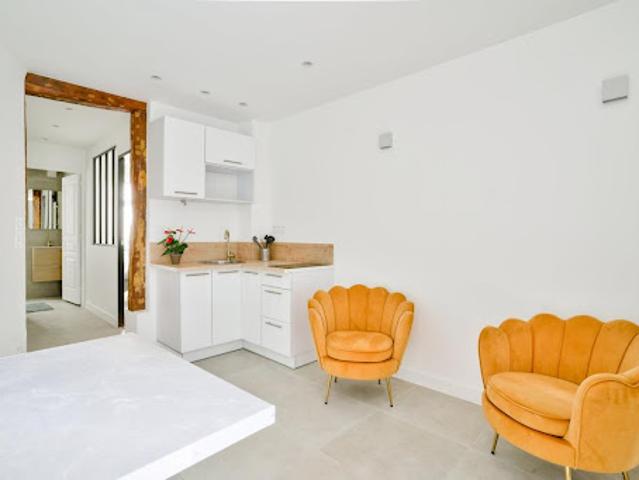 Location Appartement 2 pièces 30 m2 Paris 18ème