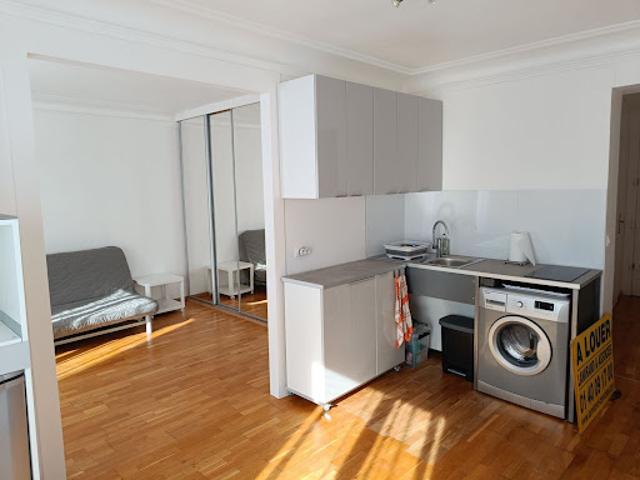 Location Appartement 2 pièces 30 m2 Paris 20ème