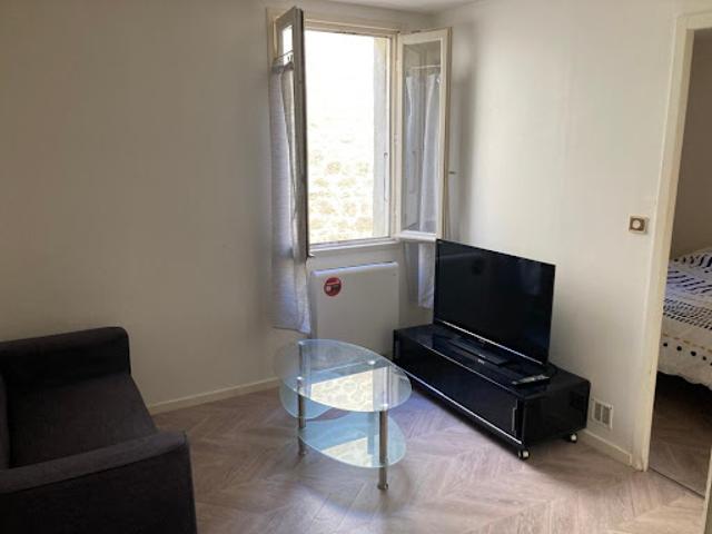 Location Appartement 2 pièces 30 m2 Saintes