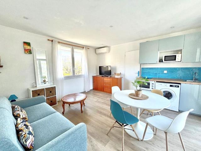 Location Appartement 2 pièces 30m² CASSIS 13260