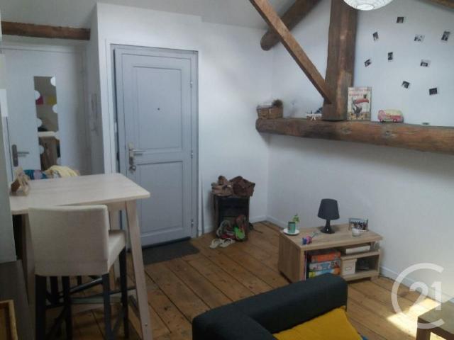 Location Appartement 2 pièces 30m² CHAMALIERES 63400