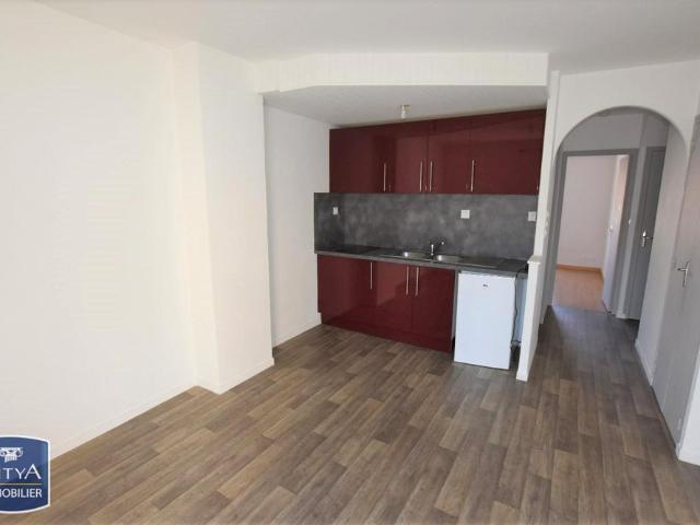 Location Appartement 2 pièces 30m² CHOLET 49300