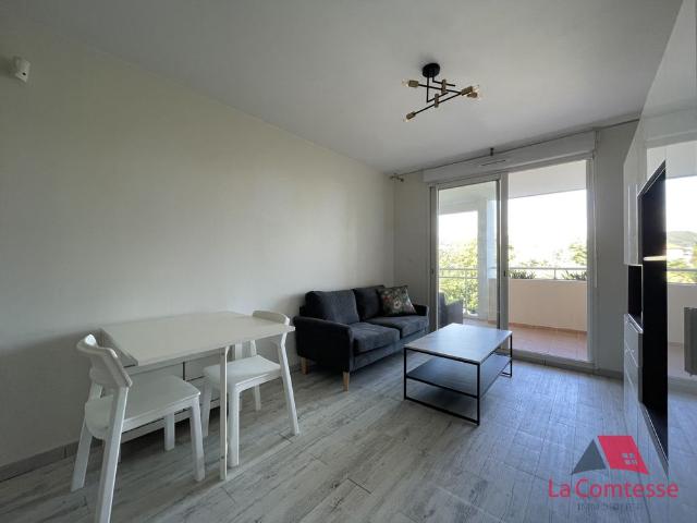 Location Appartement 2 pièces 30m² LA CIOTAT 13600