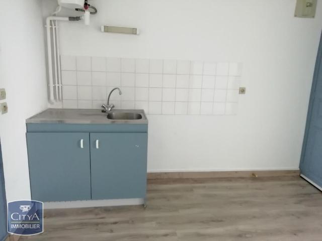 Location Appartement 2 pièces 30m² LE MANS 72000