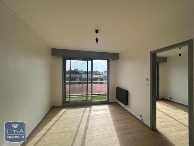 Location Appartement 2 pièces 30m² NIORT 79000