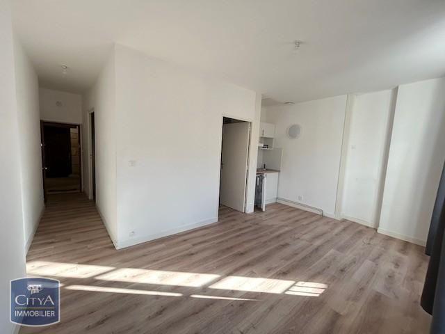 Location Appartement 2 pièces 30m² POITIERS 86000
