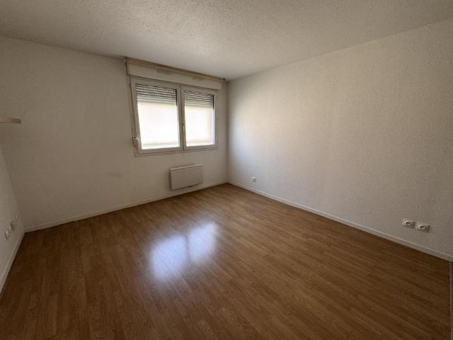 Location Appartement 2 pièces 30m² TOULOUSE 31400