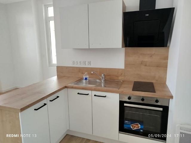 Location appartement 2 pièces, 31.63m², Machecoul Saint Même