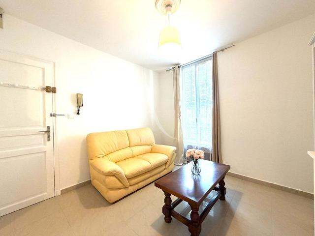 Location appartement 2 pièces, 31.77m², Manosque