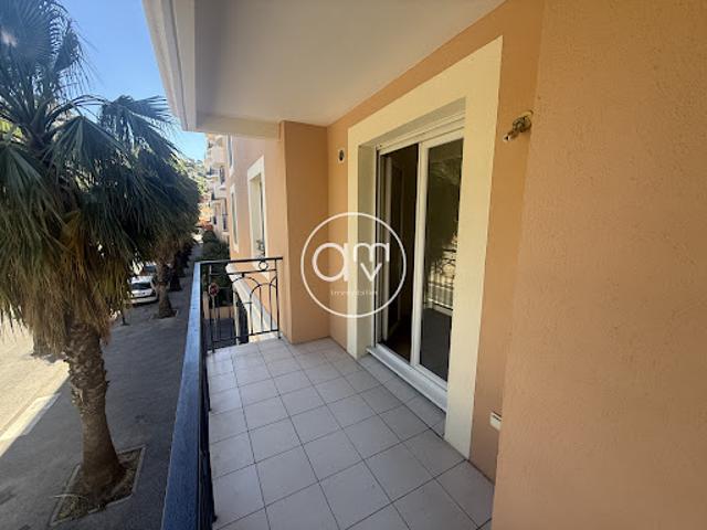 Location Appartement 2 pièces 31.14 m2 Hyeres