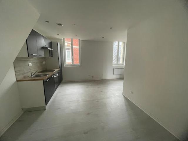 Location Appartement 2 pièces 31.1 m2 Saint Quentin