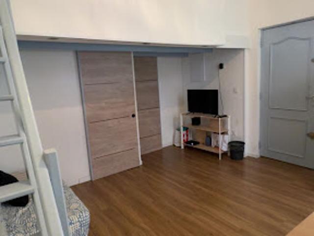 Location Appartement 2 pièces 31 m2 Marseille 2ème
