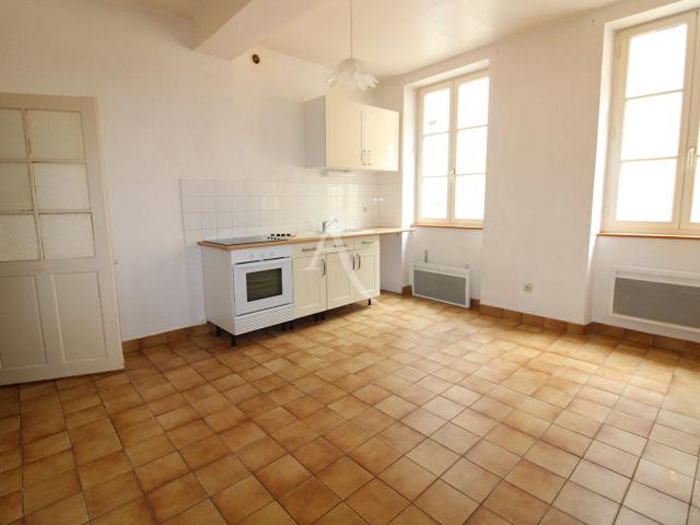 Location appartement 2 pièces 31 m² à Chalon sur Saône 71100 384 €