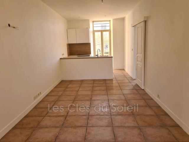 Location appartement 2 pièces 31 m² Bandol