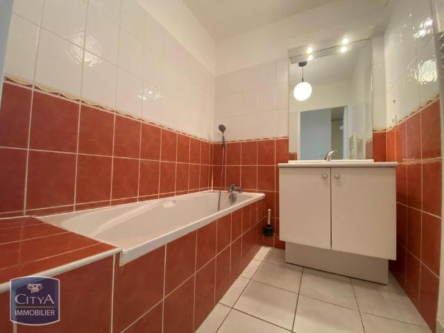 Location Appartement 2 pièces 31m² GRENOBLE 38000