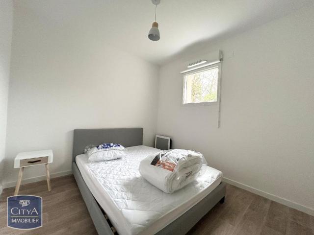 Location Appartement 2 pièces 31m² JOUE LES TOURS 37300