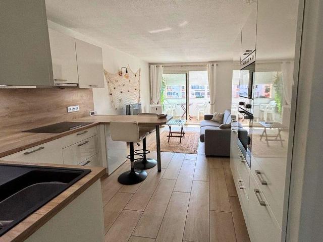 Location Appartement 2 pièces 31m² LE BARCARES 66420