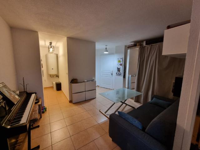 Location Appartement 2 pièces 31m² ST MARTIN DU VAR 06670