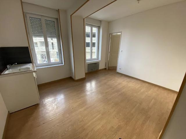 Location Appartement 2 pièces 32.05 m2 Saint Quentin