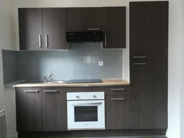 Location Appartement 2 pièces 32m² CAUDEBEC LES ELBEUF 76320