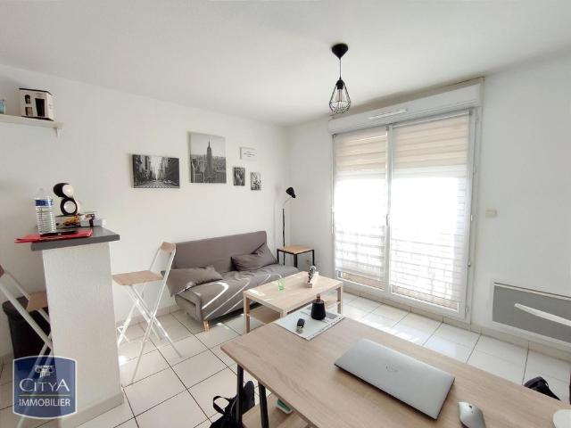 Location Appartement 2 pièces 32m² ALBI 81000