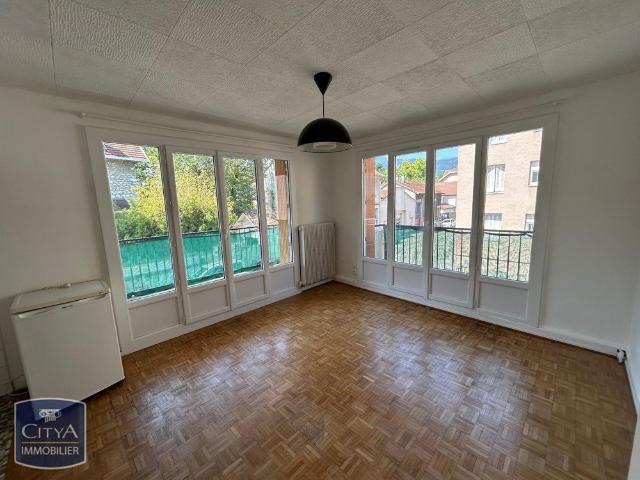 Location Appartement 2 pièces 32m² GRENOBLE 38100