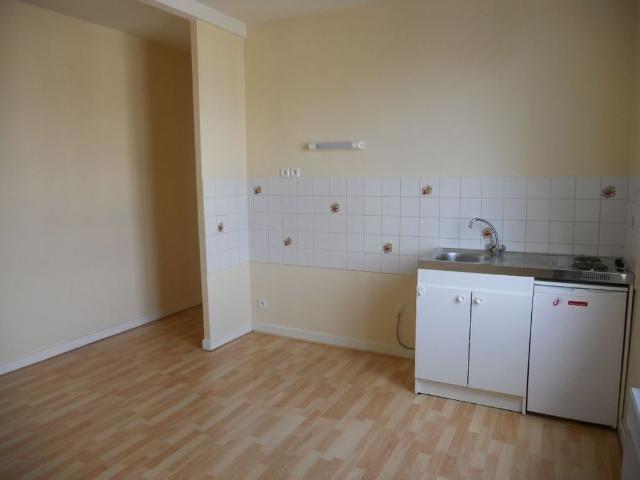 Location Appartement 2 pièces 32m² ST BRIEUC 22000
