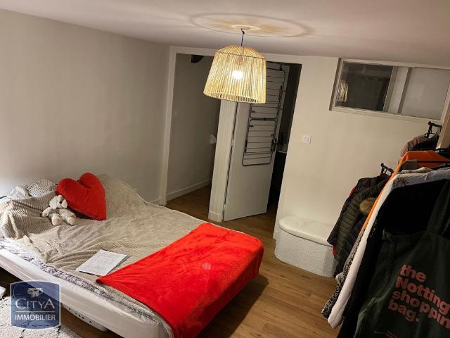 Location Appartement 2 pièces 32m² ST YRIEIX LA PERCHE 87500