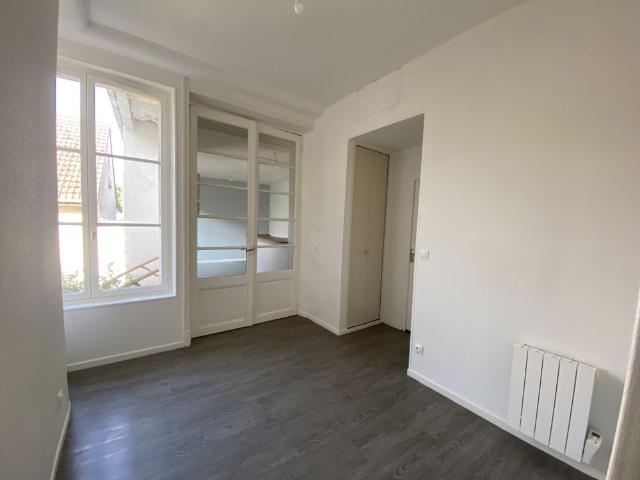 Location Appartement 2 pièces 32m² REIMS 51100
