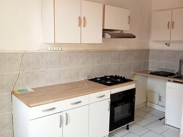 Location Appartement 2 pièces 32m² TOULON 83000