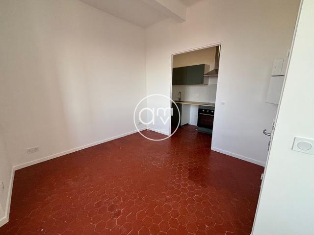 Location Appartement 2 pièces 32m² TOULON 83000