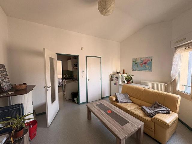 Location Appartement 2 pièces 32m² TOURS 37000