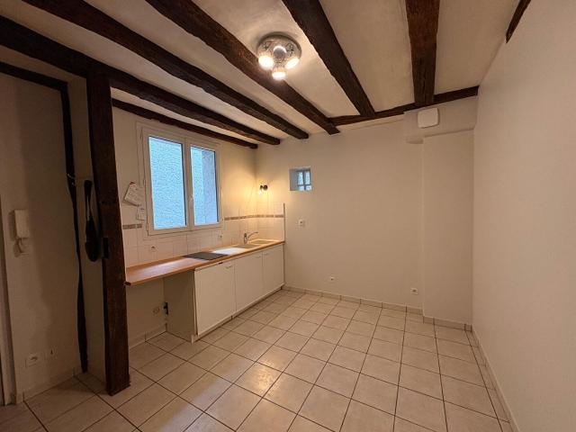 Location Appartement 2 pièces 32m² TOURS 37000