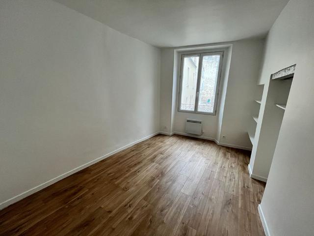 Location appartement 2 pièces, 37.65m², Étampes