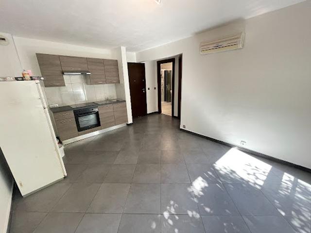 Location Appartement 2 pièces 37.75 m2 Antibes