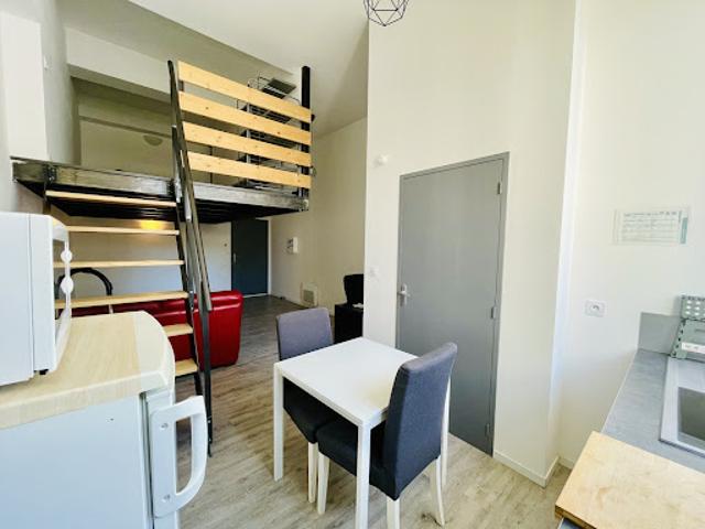 Location Appartement 2 pièces 37.86 m2 Saint Etienne