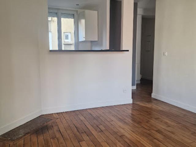 Location Appartement 2 pièces 37 m2 Paris 20ème