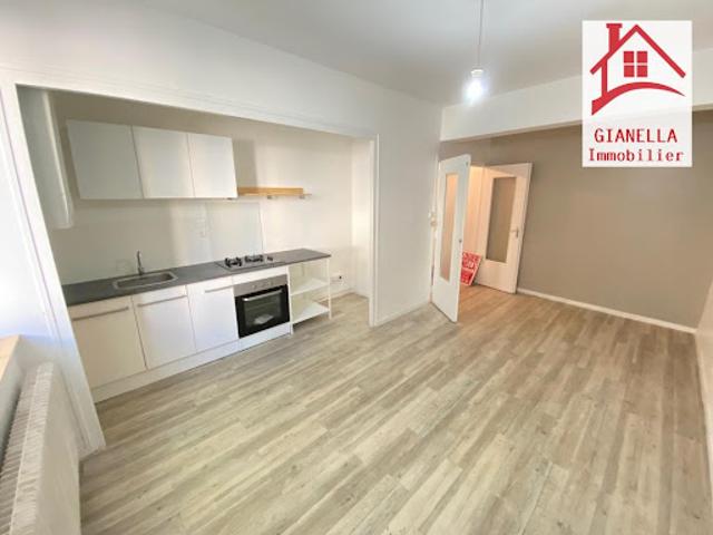 Location Appartement 2 pièces 37 m2 Saint Etienne