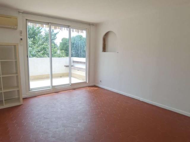 Location appartement 2 pièces 37 m² Montpellier 34090
