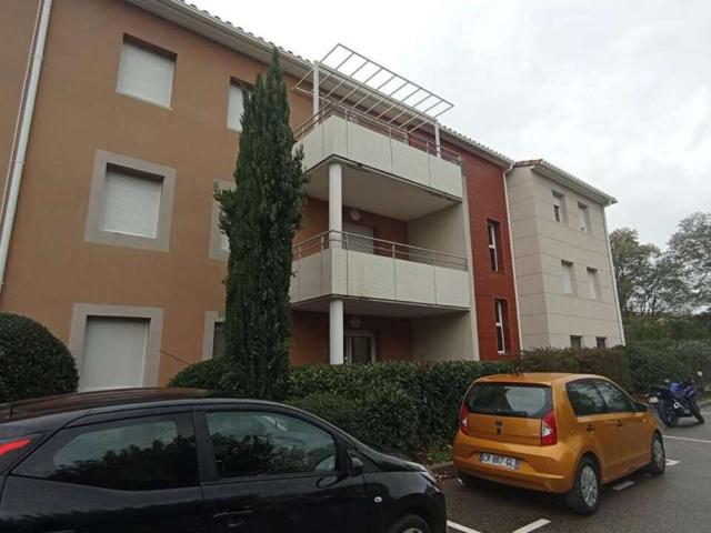 Location appartement 2 pièces 37 m² Salon de Provence 13300