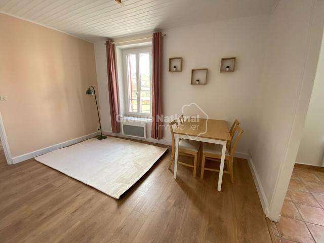 Location Appartement 2 pièces 37m²