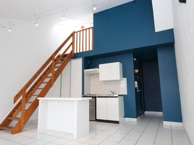 Location Appartement 2 pièces 37m² CLERMONT FERRAND 63000