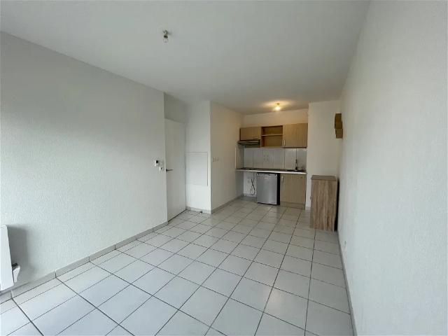 Location appartement 2 pièces 37m² à Pins justaret 31860