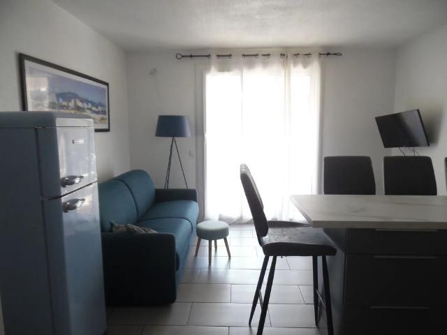 Location Appartement 2 pièces 37m² LA CIOTAT 13600
