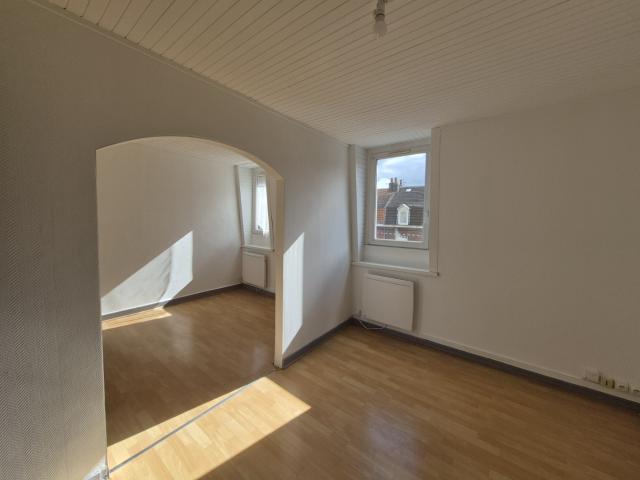 Location Appartement 2 pièces 37m² LILLE 59260