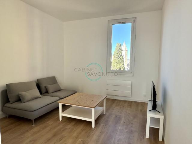Location Appartement 2 pièces 37m² MARSEILLE 3ème