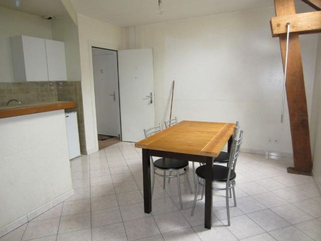 Location Appartement 2 pièces 37m² SELLES SUR CHER 41130