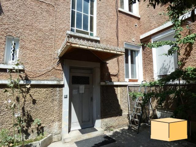 Location Appartement 2 pièces 37m² ST GENIX LES VILLAGES 73240