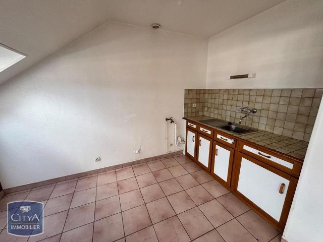 Location Appartement 2 pièces 37m² ST VALERY EN CAUX 76460